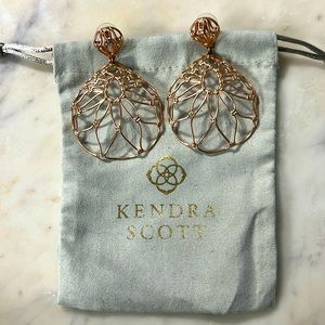 Kendra Scott Rose Gold Hallie Earrings